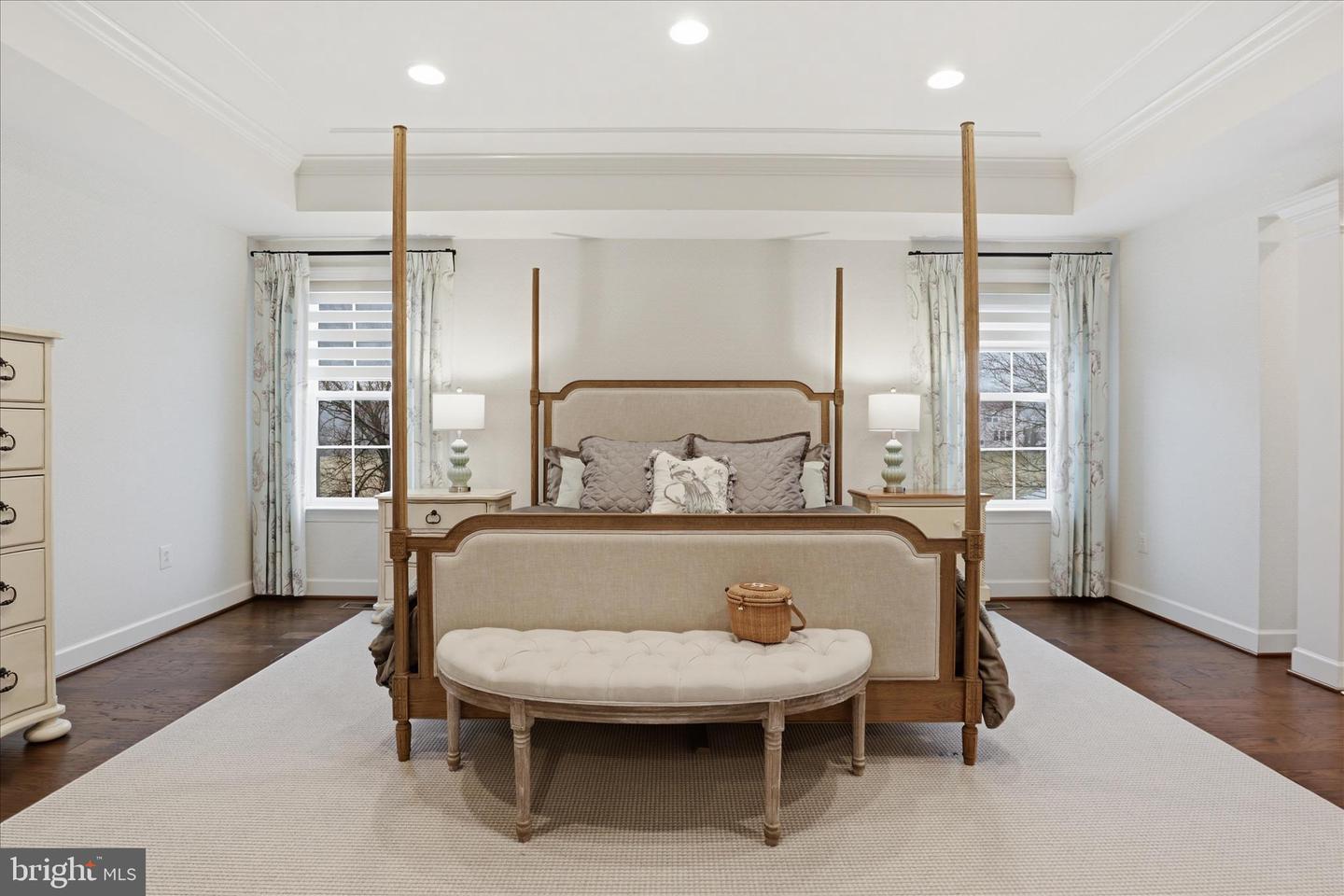 23044 CREIGHTON FARMS DR, LEESBURG, Virginia 20175, 6 Bedrooms Bedrooms, ,5 BathroomsBathrooms,Residential,For sale,23044 CREIGHTON FARMS DR,VALO2115784 MLS # VALO2115784