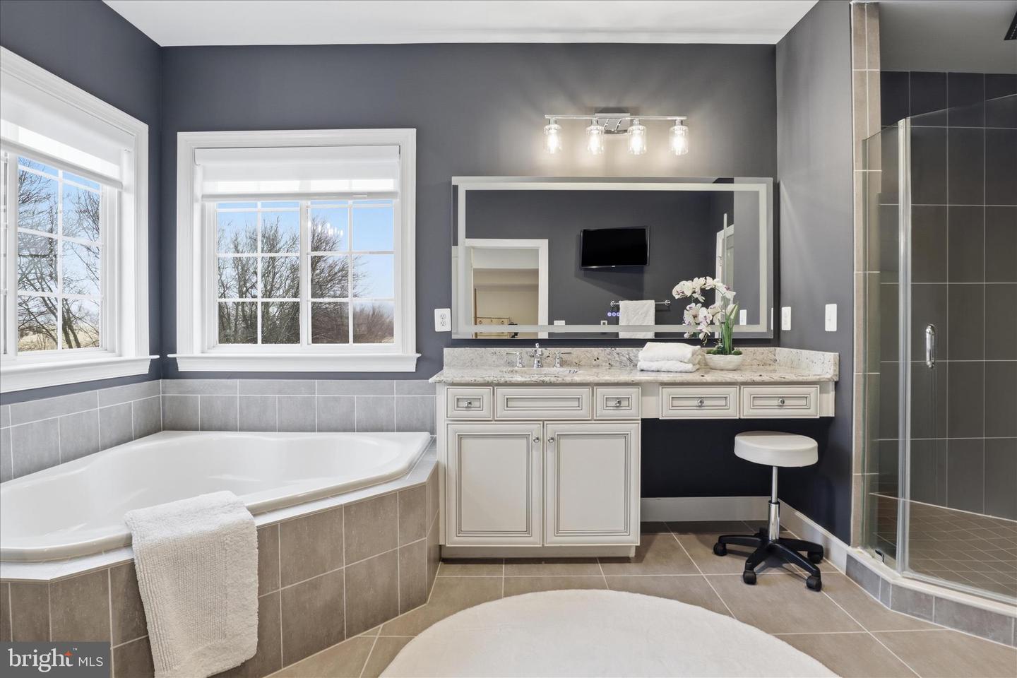 23044 CREIGHTON FARMS DR, LEESBURG, Virginia 20175, 6 Bedrooms Bedrooms, ,5 BathroomsBathrooms,Residential,For sale,23044 CREIGHTON FARMS DR,VALO2115784 MLS # VALO2115784