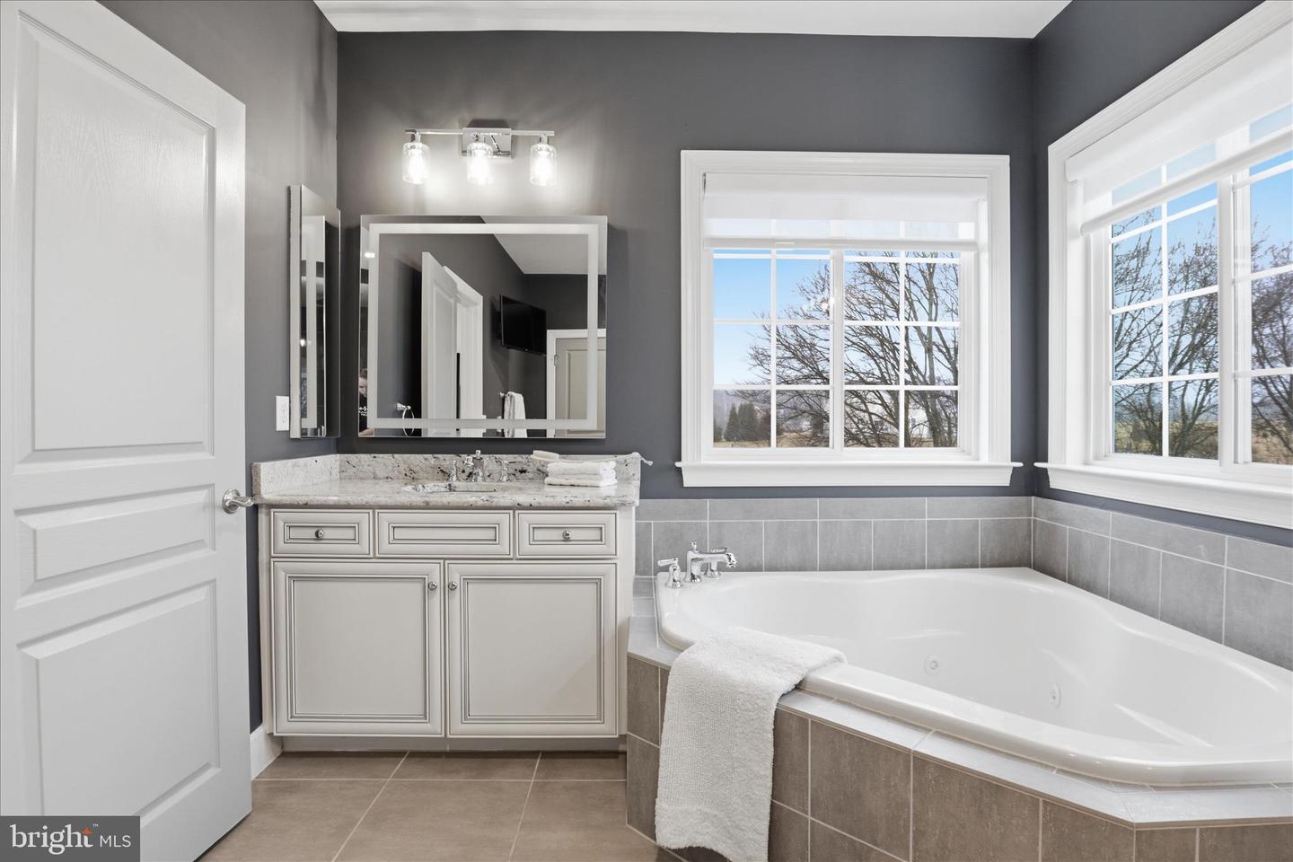 23044 CREIGHTON FARMS DR, LEESBURG, Virginia 20175, 6 Bedrooms Bedrooms, ,5 BathroomsBathrooms,Residential,For sale,23044 CREIGHTON FARMS DR,VALO2115784 MLS # VALO2115784