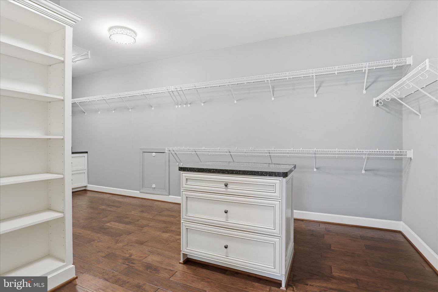 23044 CREIGHTON FARMS DR, LEESBURG, Virginia 20175, 6 Bedrooms Bedrooms, ,5 BathroomsBathrooms,Residential,For sale,23044 CREIGHTON FARMS DR,VALO2115784 MLS # VALO2115784