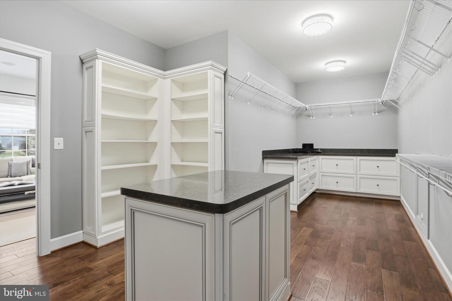 23044 CREIGHTON FARMS DR, LEESBURG, Virginia 20175, 6 Bedrooms Bedrooms, ,5 BathroomsBathrooms,Residential,For sale,23044 CREIGHTON FARMS DR,VALO2115784 MLS # VALO2115784