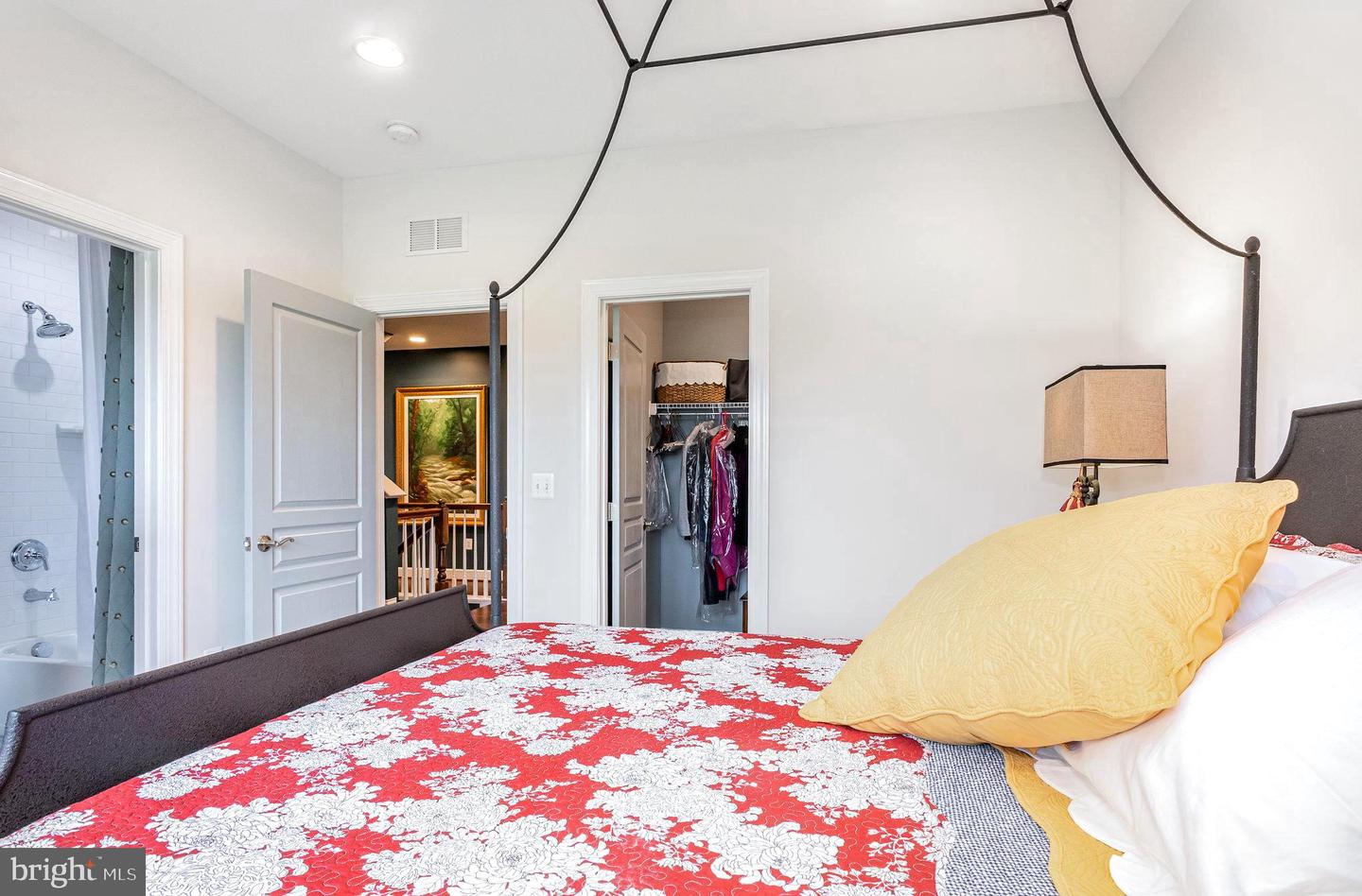 23044 CREIGHTON FARMS DR, LEESBURG, Virginia 20175, 6 Bedrooms Bedrooms, ,5 BathroomsBathrooms,Residential,For sale,23044 CREIGHTON FARMS DR,VALO2115784 MLS # VALO2115784