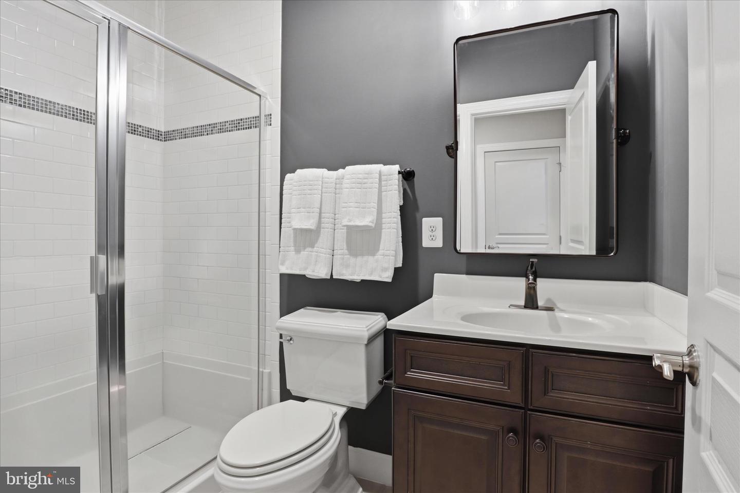 23044 CREIGHTON FARMS DR, LEESBURG, Virginia 20175, 6 Bedrooms Bedrooms, ,5 BathroomsBathrooms,Residential,For sale,23044 CREIGHTON FARMS DR,VALO2115784 MLS # VALO2115784