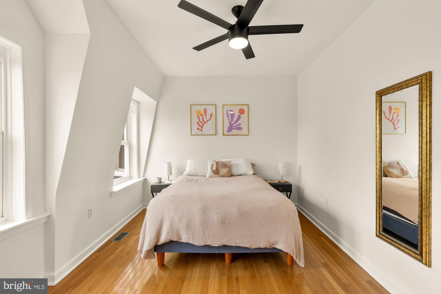 1017 MONROE ST NW #2, WASHINGTON, District Of Columbia 20010, 2 Bedrooms Bedrooms, ,1 BathroomBathrooms,Residential,For sale,1017 MONROE ST NW #2,DCDC2246006 MLS # DCDC2246006