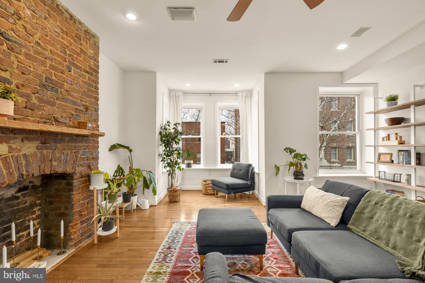 1017 MONROE ST NW #2, WASHINGTON, District Of Columbia 20010, 2 Bedrooms Bedrooms, ,1 BathroomBathrooms,Residential,For sale,1017 MONROE ST NW #2,DCDC2246006 MLS # DCDC2246006