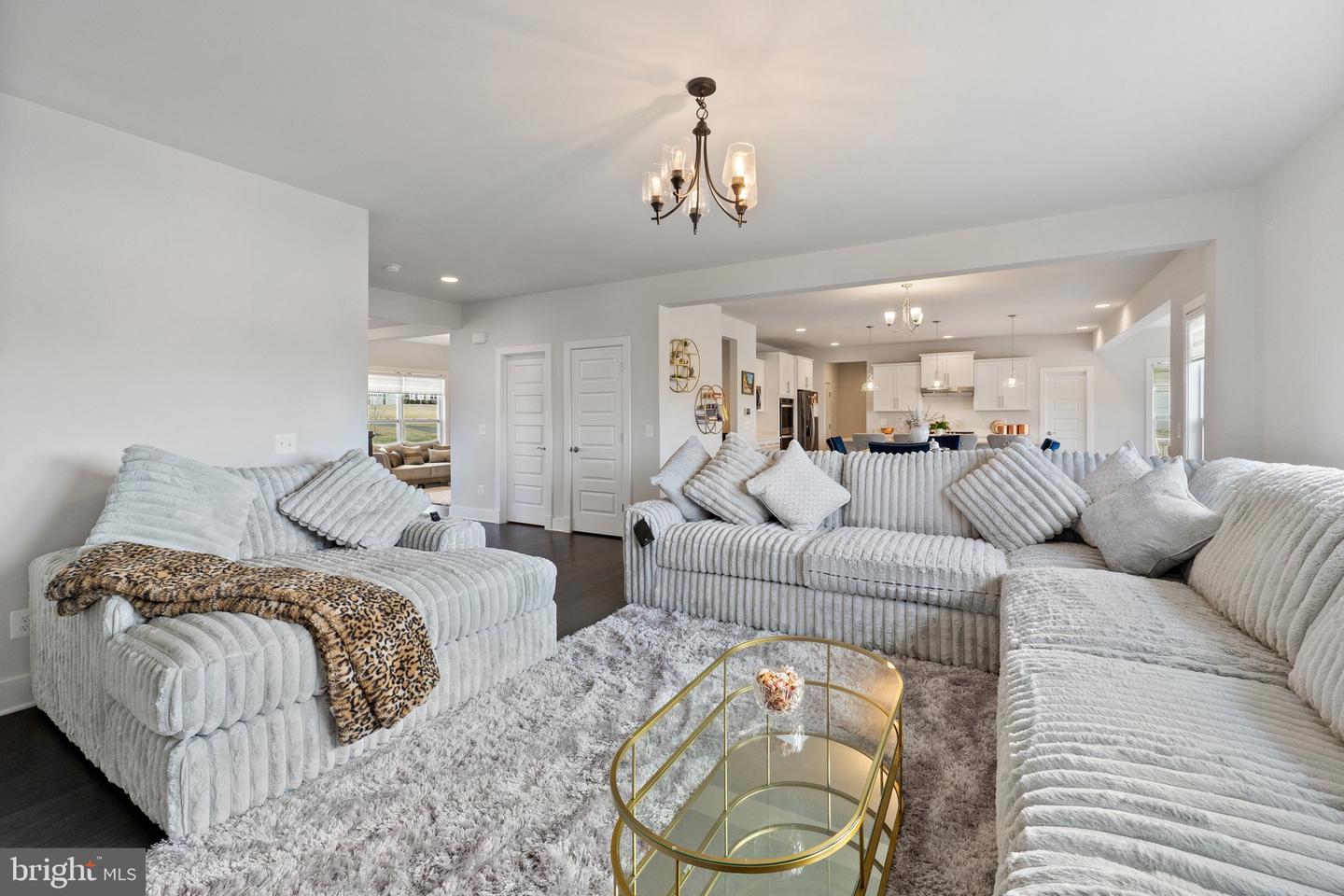 14890 FALCONAIRE PL, LEESBURG, Virginia 20176, 4 Bedrooms Bedrooms, 17 Rooms Rooms,4 BathroomsBathrooms,Residential,For sale,14890 FALCONAIRE PL,VALO2115866 MLS # VALO2115866