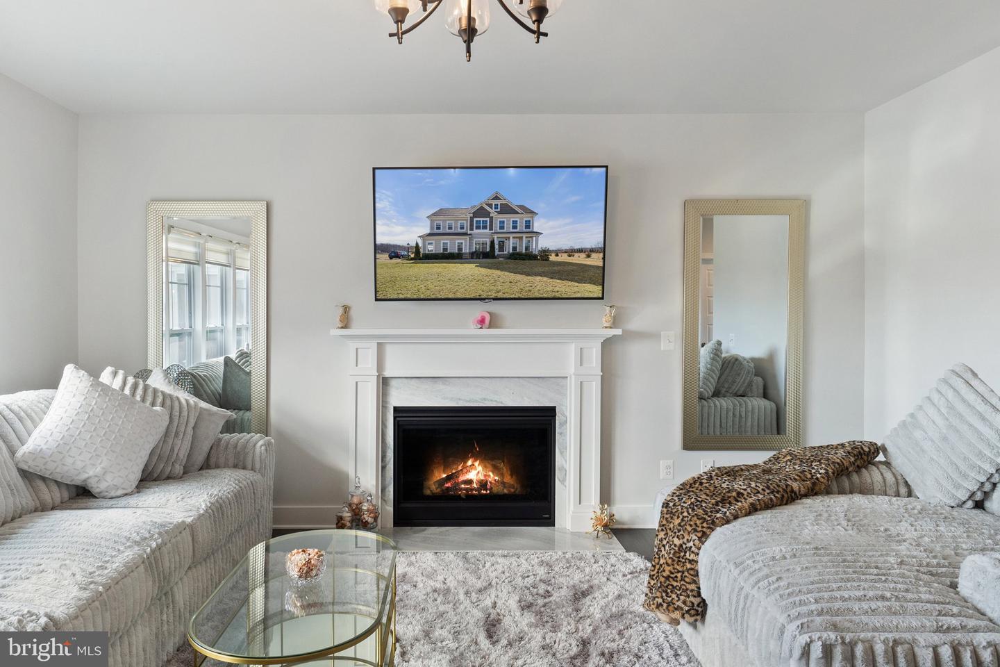 14890 FALCONAIRE PL, LEESBURG, Virginia 20176, 4 Bedrooms Bedrooms, 17 Rooms Rooms,4 BathroomsBathrooms,Residential,For sale,14890 FALCONAIRE PL,VALO2115866 MLS # VALO2115866