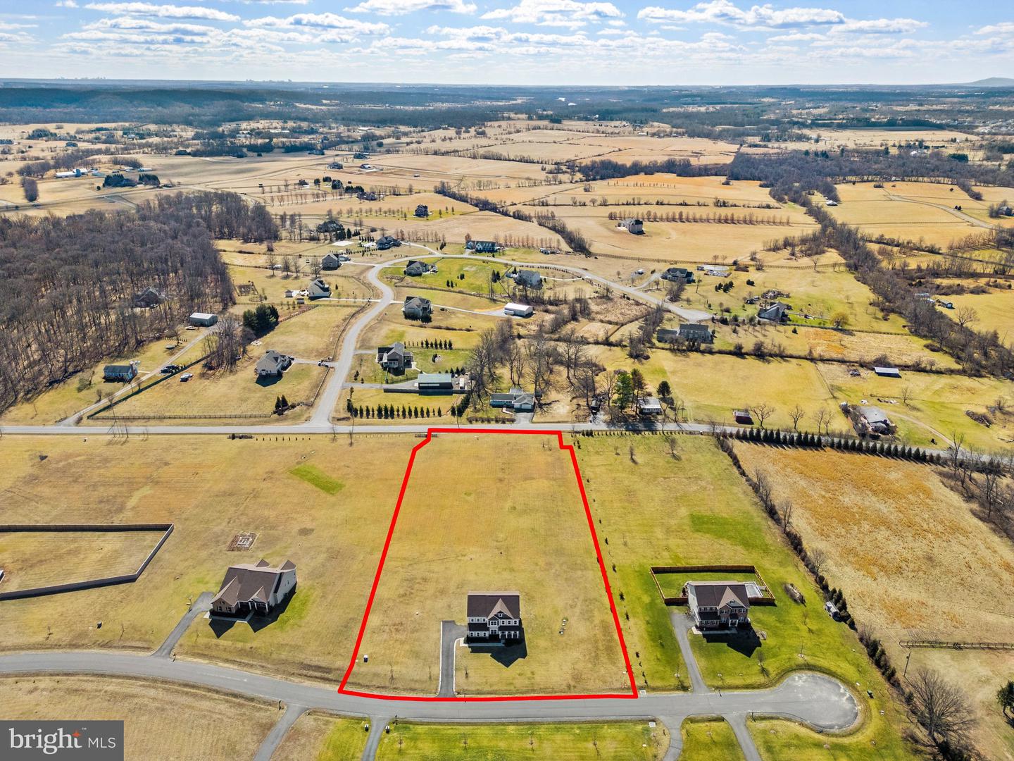 14890 FALCONAIRE PL, LEESBURG, Virginia 20176, 4 Bedrooms Bedrooms, 17 Rooms Rooms,4 BathroomsBathrooms,Residential,For sale,14890 FALCONAIRE PL,VALO2115866 MLS # VALO2115866