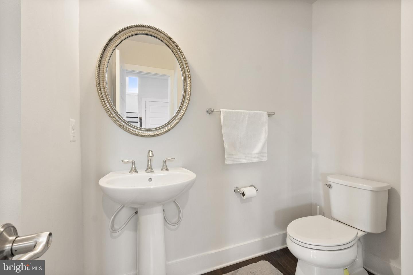 14890 FALCONAIRE PL, LEESBURG, Virginia 20176, 4 Bedrooms Bedrooms, 17 Rooms Rooms,4 BathroomsBathrooms,Residential,For sale,14890 FALCONAIRE PL,VALO2115866 MLS # VALO2115866