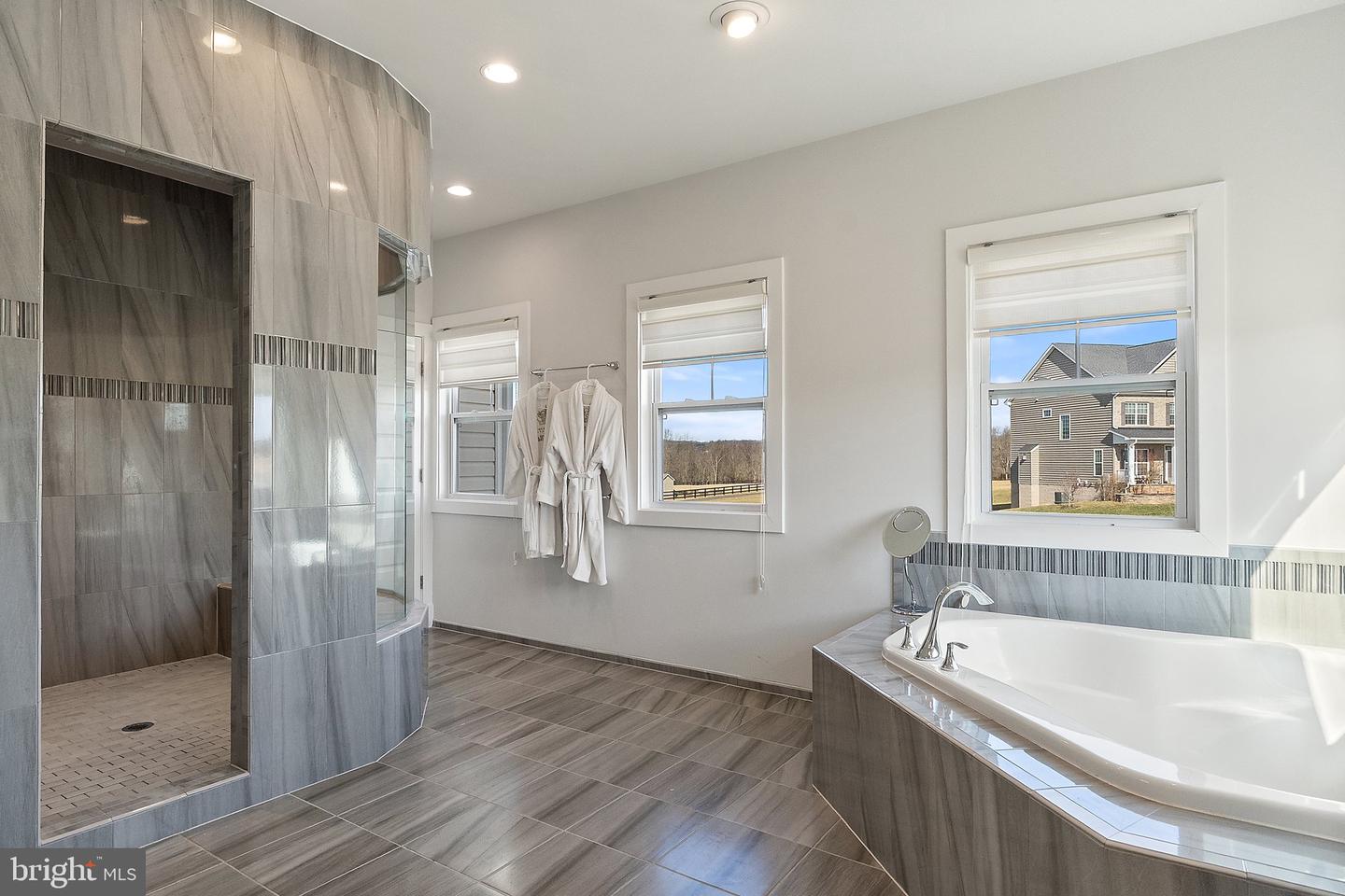 14890 FALCONAIRE PL, LEESBURG, Virginia 20176, 4 Bedrooms Bedrooms, 17 Rooms Rooms,4 BathroomsBathrooms,Residential,For sale,14890 FALCONAIRE PL,VALO2115866 MLS # VALO2115866