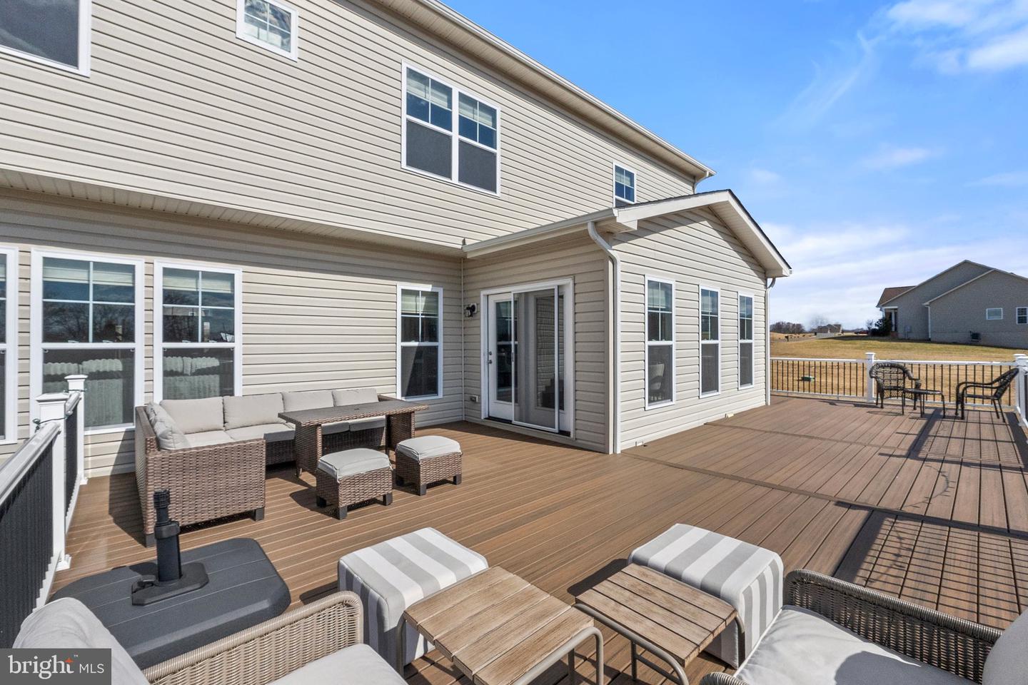 14890 FALCONAIRE PL, LEESBURG, Virginia 20176, 4 Bedrooms Bedrooms, 17 Rooms Rooms,4 BathroomsBathrooms,Residential,For sale,14890 FALCONAIRE PL,VALO2115866 MLS # VALO2115866