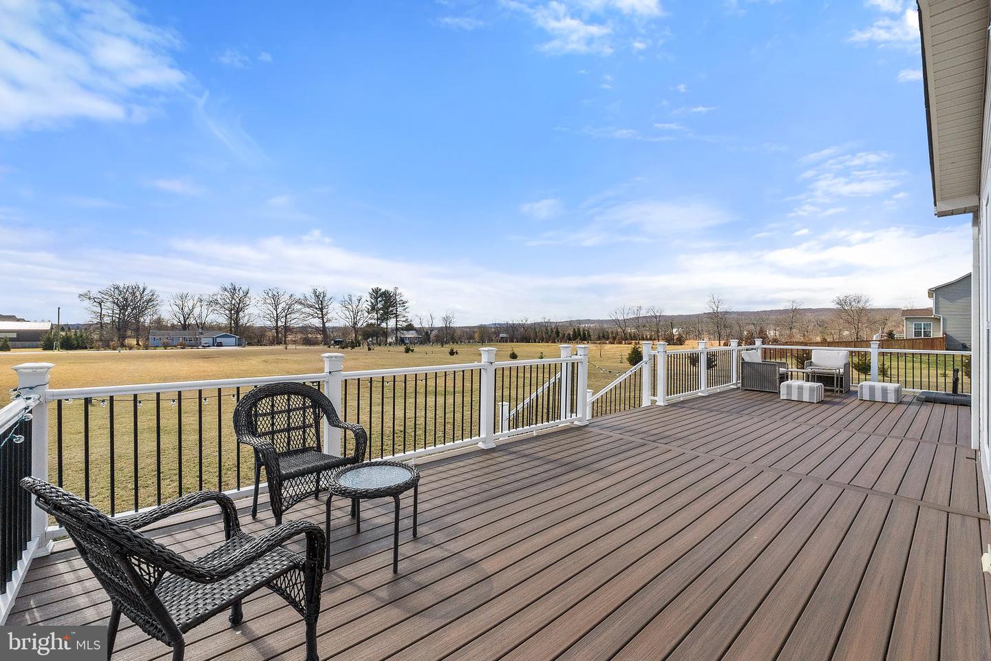 14890 FALCONAIRE PL, LEESBURG, Virginia 20176, 4 Bedrooms Bedrooms, 17 Rooms Rooms,4 BathroomsBathrooms,Residential,For sale,14890 FALCONAIRE PL,VALO2115866 MLS # VALO2115866