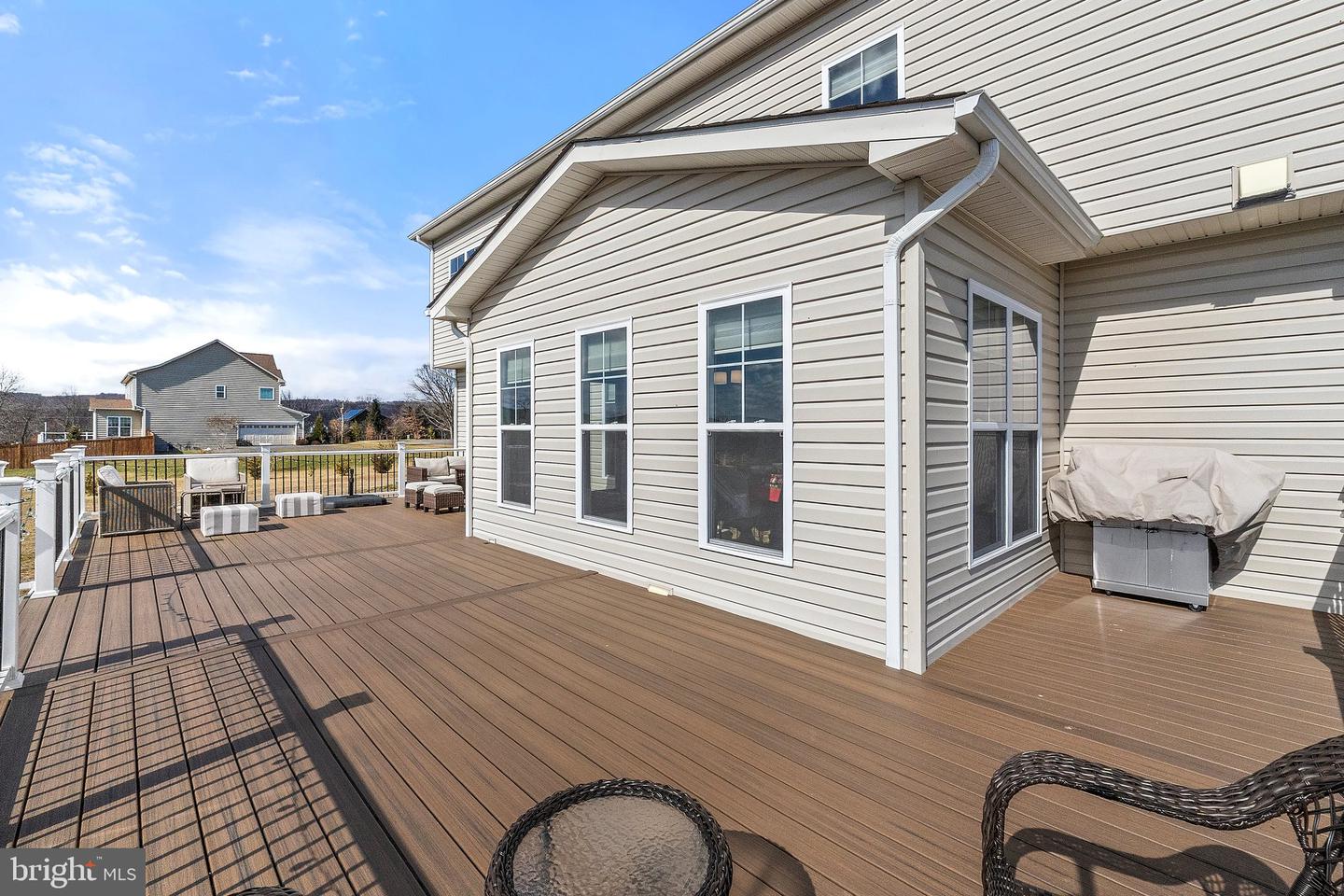 14890 FALCONAIRE PL, LEESBURG, Virginia 20176, 4 Bedrooms Bedrooms, 17 Rooms Rooms,4 BathroomsBathrooms,Residential,For sale,14890 FALCONAIRE PL,VALO2115866 MLS # VALO2115866