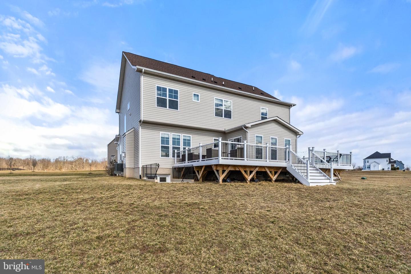 14890 FALCONAIRE PL, LEESBURG, Virginia 20176, 4 Bedrooms Bedrooms, 17 Rooms Rooms,4 BathroomsBathrooms,Residential,For sale,14890 FALCONAIRE PL,VALO2115866 MLS # VALO2115866