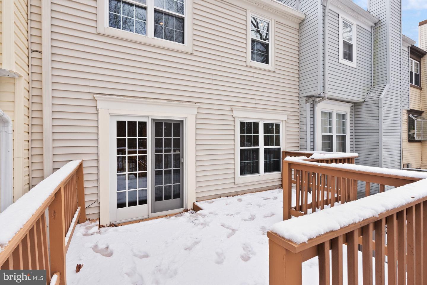 2356 BRANLEIGH PARK CT, RESTON, Virginia 20191, 3 Bedrooms Bedrooms, ,2 BathroomsBathrooms,Residential,For sale,2356 BRANLEIGH PARK CT,VAFX2291042 MLS # VAFX2291042