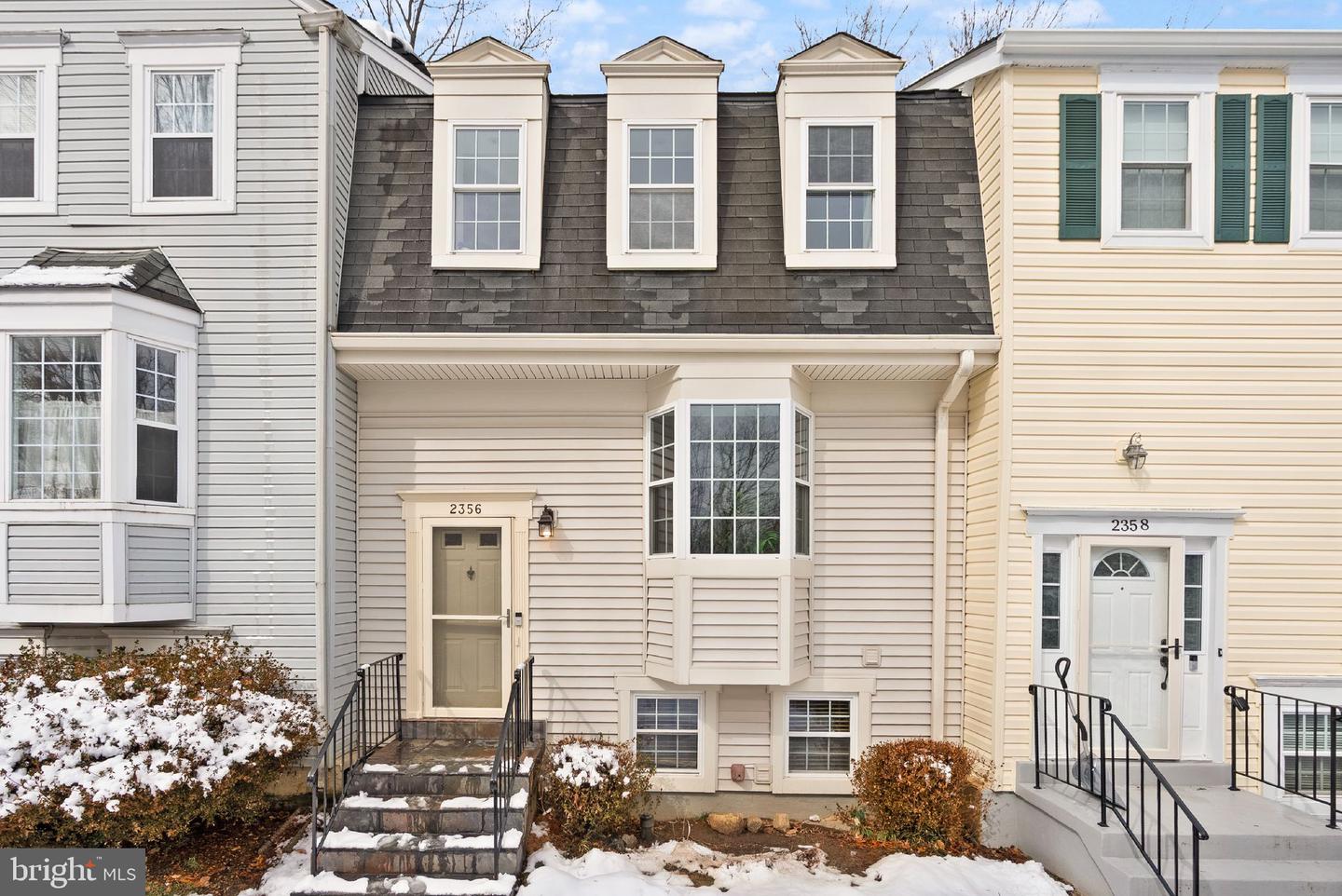 2356 BRANLEIGH PARK CT, RESTON, Virginia 20191, 3 Bedrooms Bedrooms, ,2 BathroomsBathrooms,Residential,For sale,2356 BRANLEIGH PARK CT,VAFX2291042 MLS # VAFX2291042