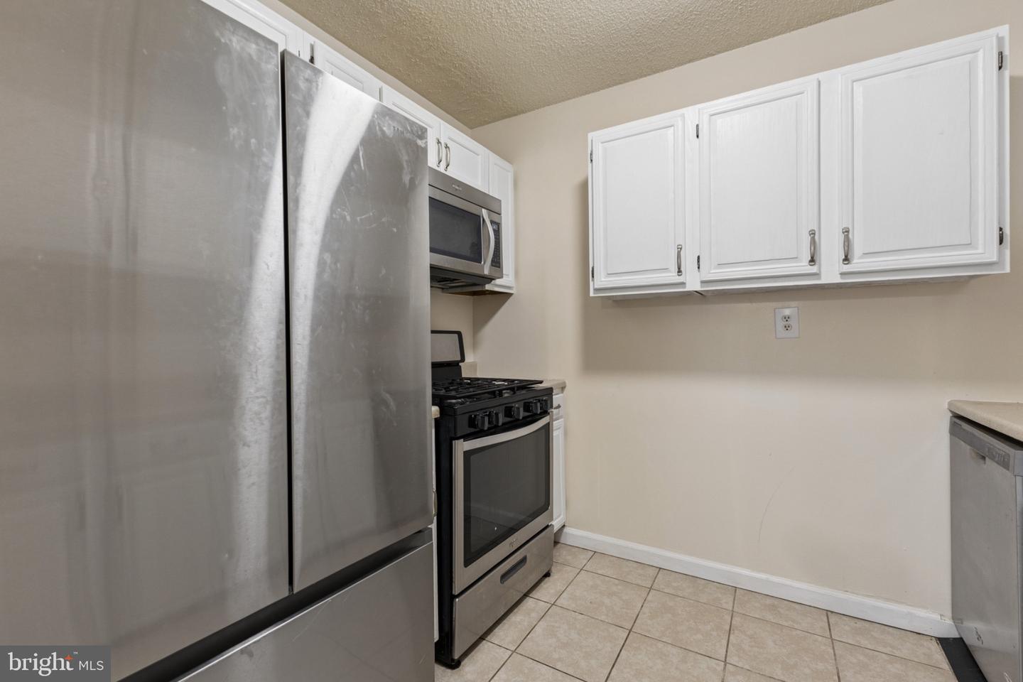 1250 4TH ST SW #W214, WASHINGTON, District Of Columbia 20024, 2 Bedrooms Bedrooms, 4 Rooms Rooms,1 BathroomBathrooms,Residential,For sale,1250 4TH ST SW #W214,DCDC2246200 MLS # DCDC2246200