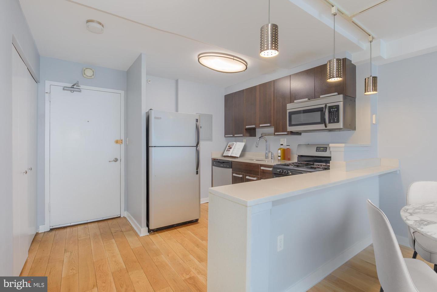 1101 3RD ST SW #411, WASHINGTON, District Of Columbia 20024, 1 Bedroom Bedrooms, ,1 BathroomBathrooms,Residential,For sale,1101 3RD ST SW #411,DCDC2246218 MLS # DCDC2246218