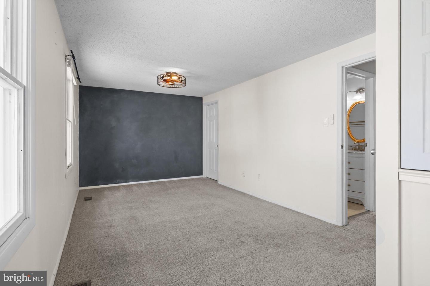 13505 GETTY LN, WOODBRIDGE, Virginia 22192, 3 Bedrooms Bedrooms, 11 Rooms Rooms,1 BathroomBathrooms,Residential,For sale,13505 GETTY LN,VAPW2112482 MLS # VAPW2112482