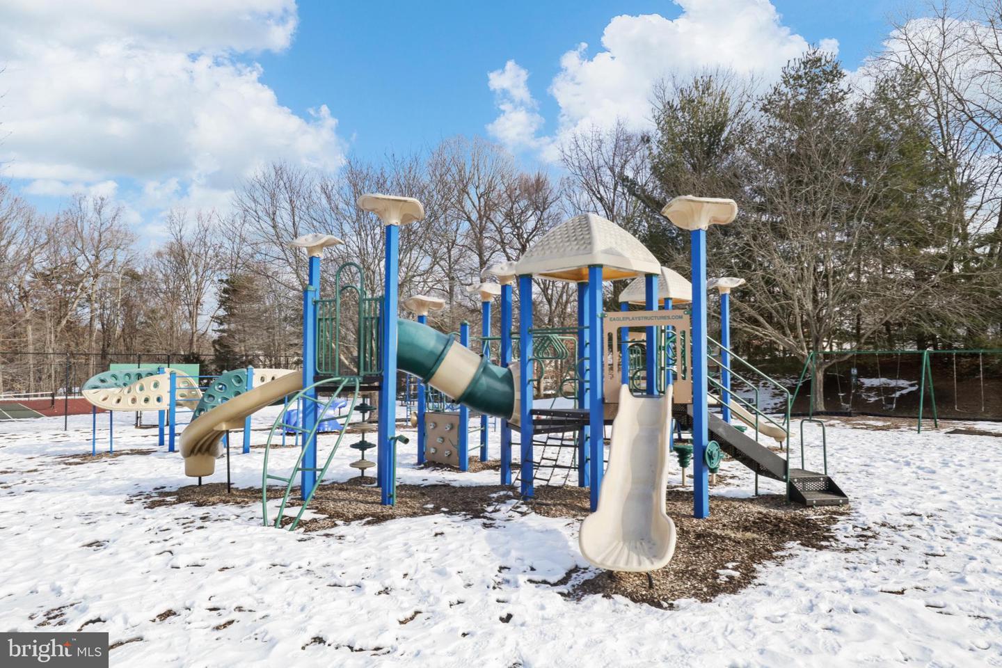 13505 GETTY LN, WOODBRIDGE, Virginia 22192, 3 Bedrooms Bedrooms, 11 Rooms Rooms,1 BathroomBathrooms,Residential,For sale,13505 GETTY LN,VAPW2112482 MLS # VAPW2112482