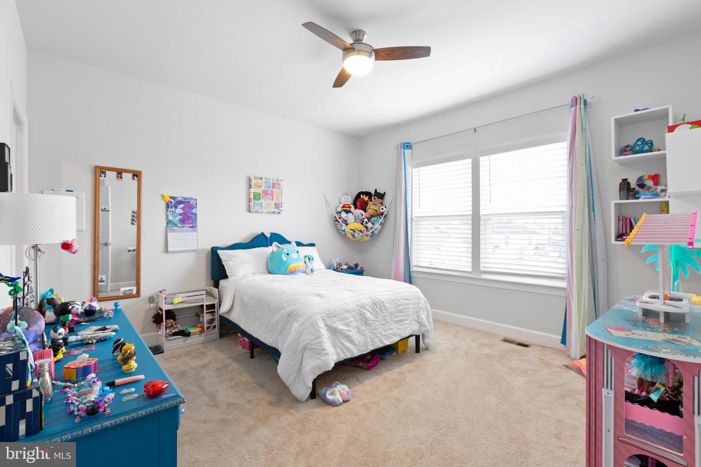 512 CRAB APPLE DR, STAFFORD, Virginia 22554, 5 Bedrooms Bedrooms, ,4 BathroomsBathrooms,Residential,For sale,512 CRAB APPLE DR,VAST2046172 MLS # VAST2046172