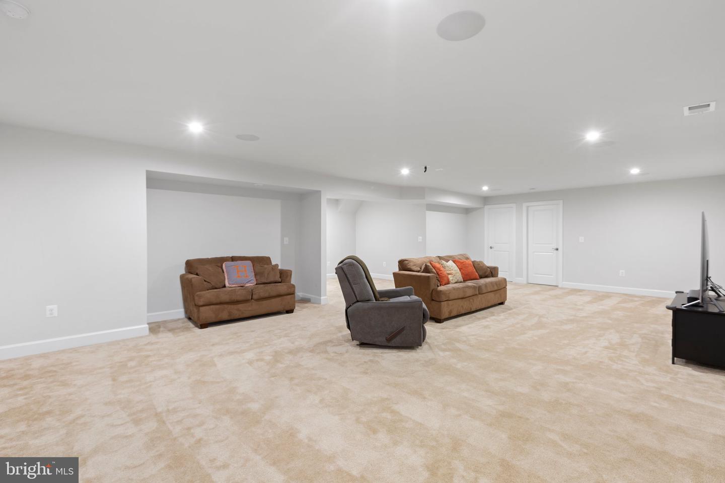 512 CRAB APPLE DR, STAFFORD, Virginia 22554, 5 Bedrooms Bedrooms, ,4 BathroomsBathrooms,Residential,For sale,512 CRAB APPLE DR,VAST2046172 MLS # VAST2046172