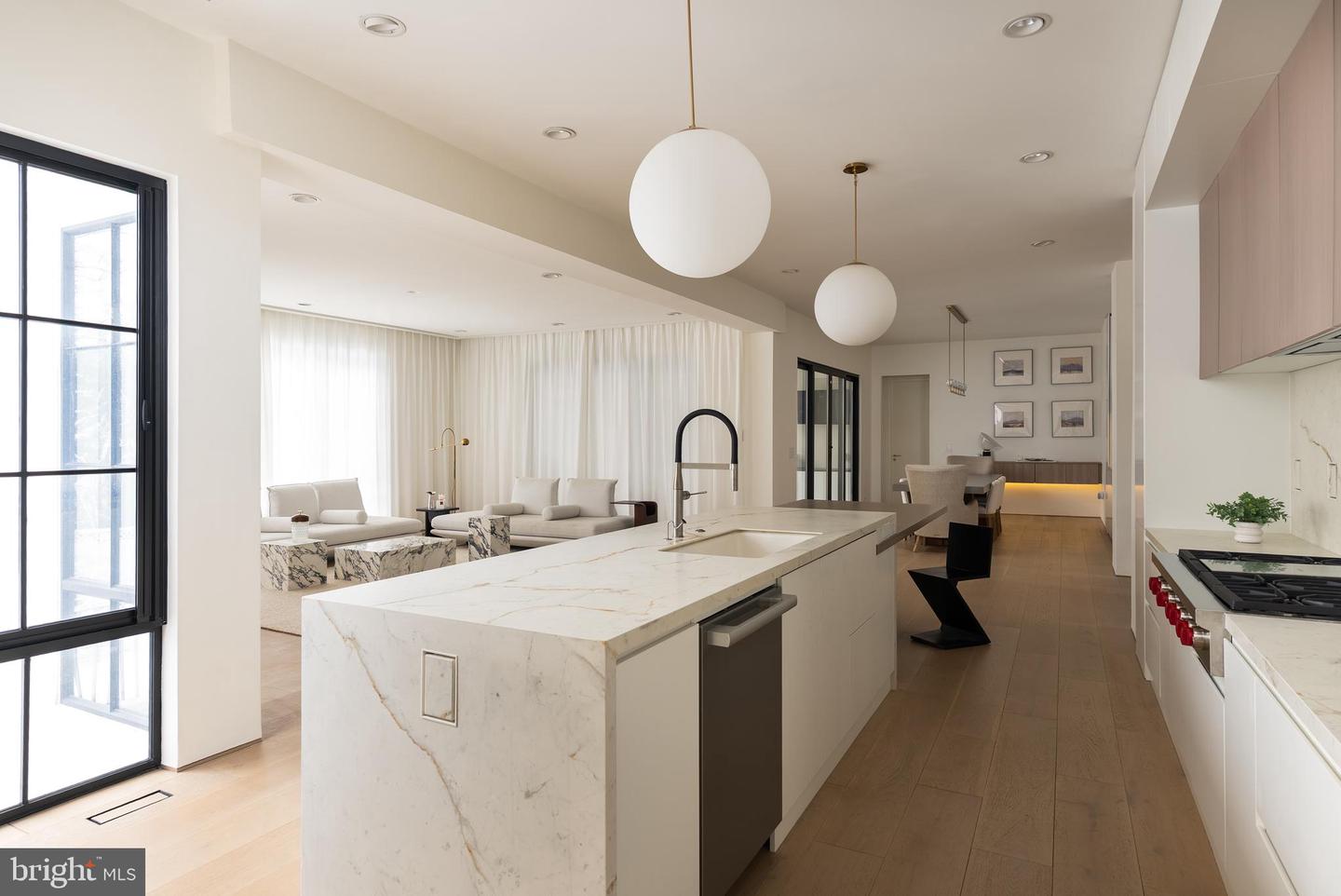 6621 HAYCOCK RD, FALLS CHURCH, Virginia 22043, 6 Bedrooms Bedrooms, ,6 BathroomsBathrooms,Residential,For sale,6621 HAYCOCK RD,VAFX2291174 MLS # VAFX2291174