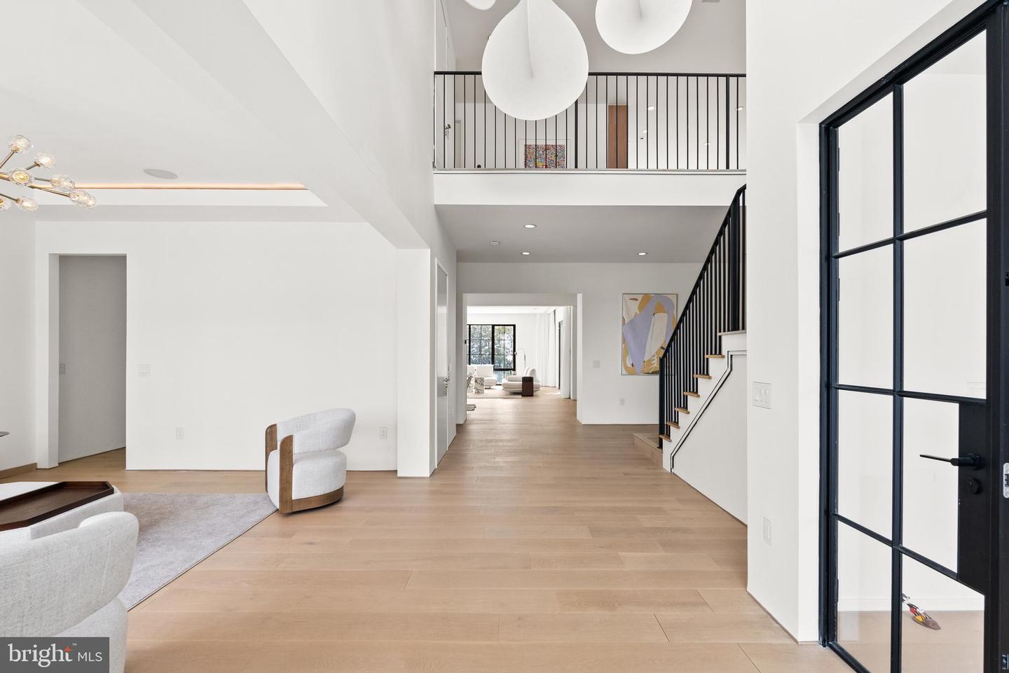 6621 HAYCOCK RD, FALLS CHURCH, Virginia 22043, 6 Bedrooms Bedrooms, ,6 BathroomsBathrooms,Residential,For sale,6621 HAYCOCK RD,VAFX2291174 MLS # VAFX2291174