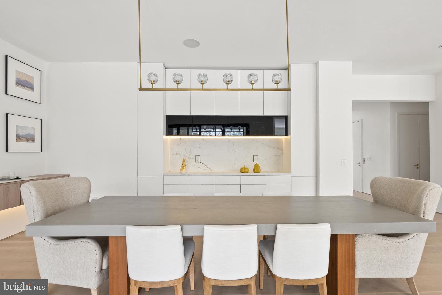 6621 HAYCOCK RD, FALLS CHURCH, Virginia 22043, 6 Bedrooms Bedrooms, ,6 BathroomsBathrooms,Residential,For sale,6621 HAYCOCK RD,VAFX2291174 MLS # VAFX2291174