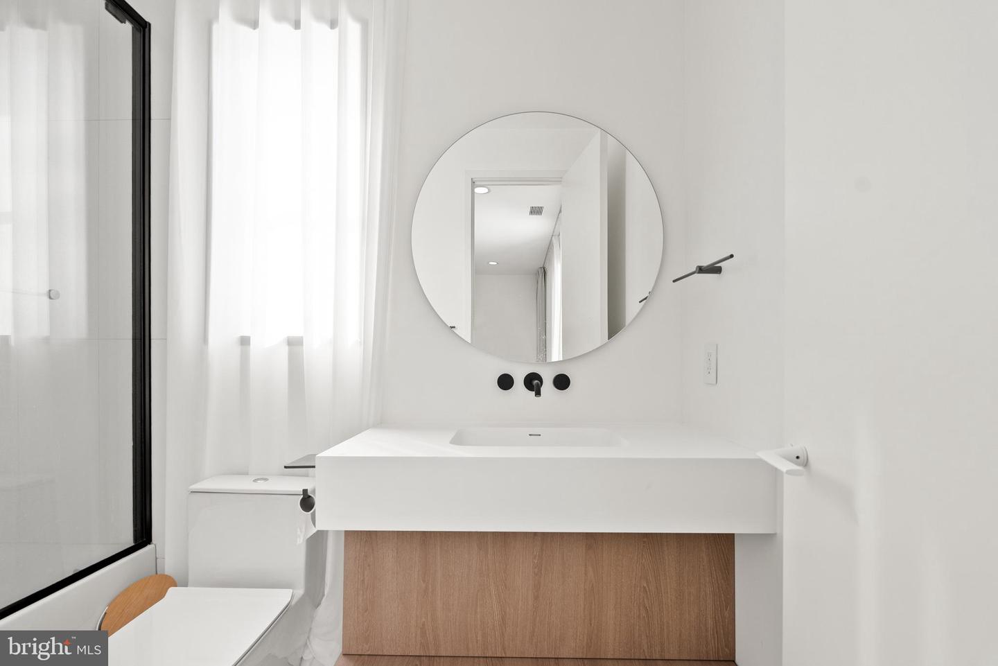 6621 HAYCOCK RD, FALLS CHURCH, Virginia 22043, 6 Bedrooms Bedrooms, ,6 BathroomsBathrooms,Residential,For sale,6621 HAYCOCK RD,VAFX2291174 MLS # VAFX2291174