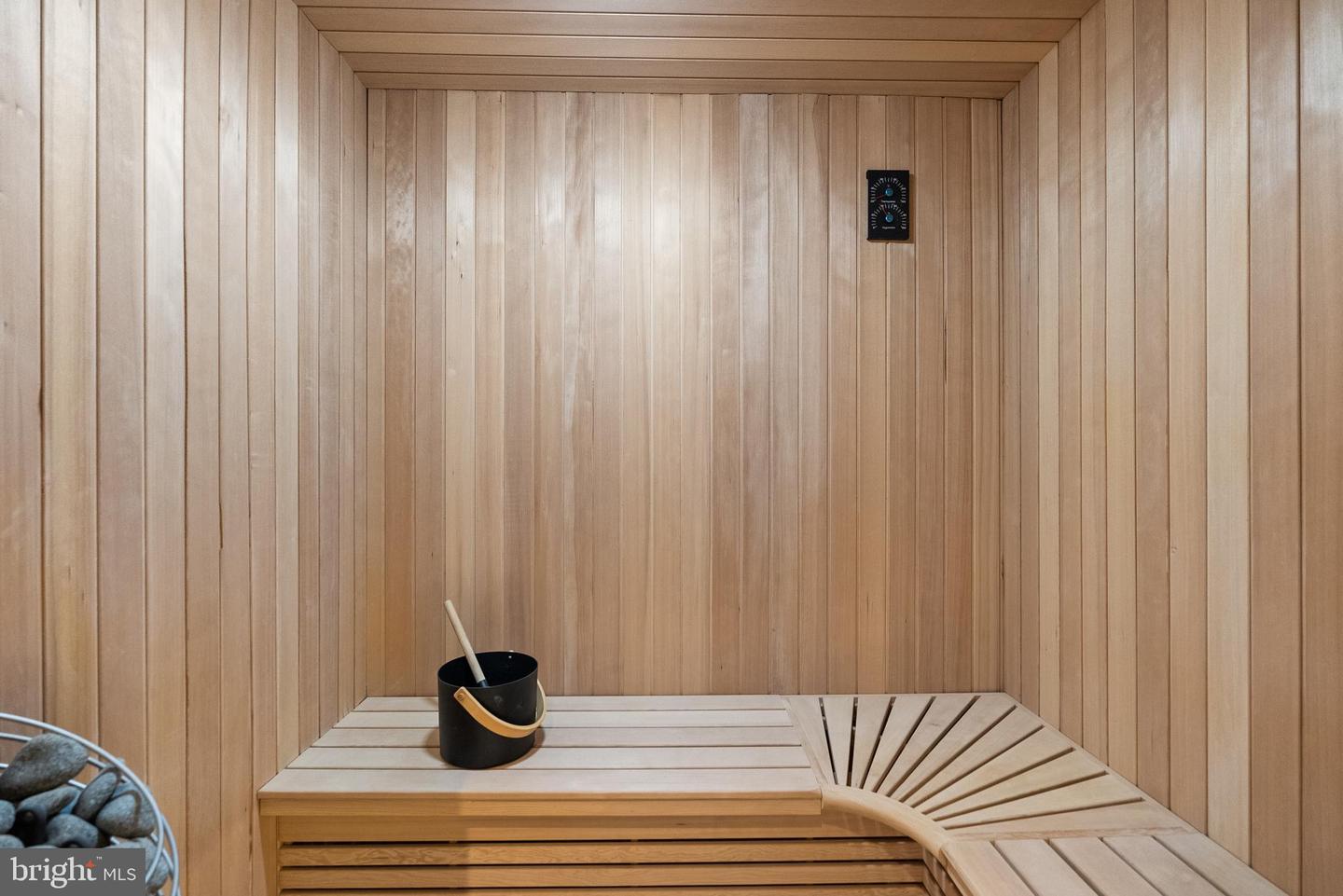 6621 HAYCOCK RD, FALLS CHURCH, Virginia 22043, 6 Bedrooms Bedrooms, ,6 BathroomsBathrooms,Residential,For sale,6621 HAYCOCK RD,VAFX2291174 MLS # VAFX2291174