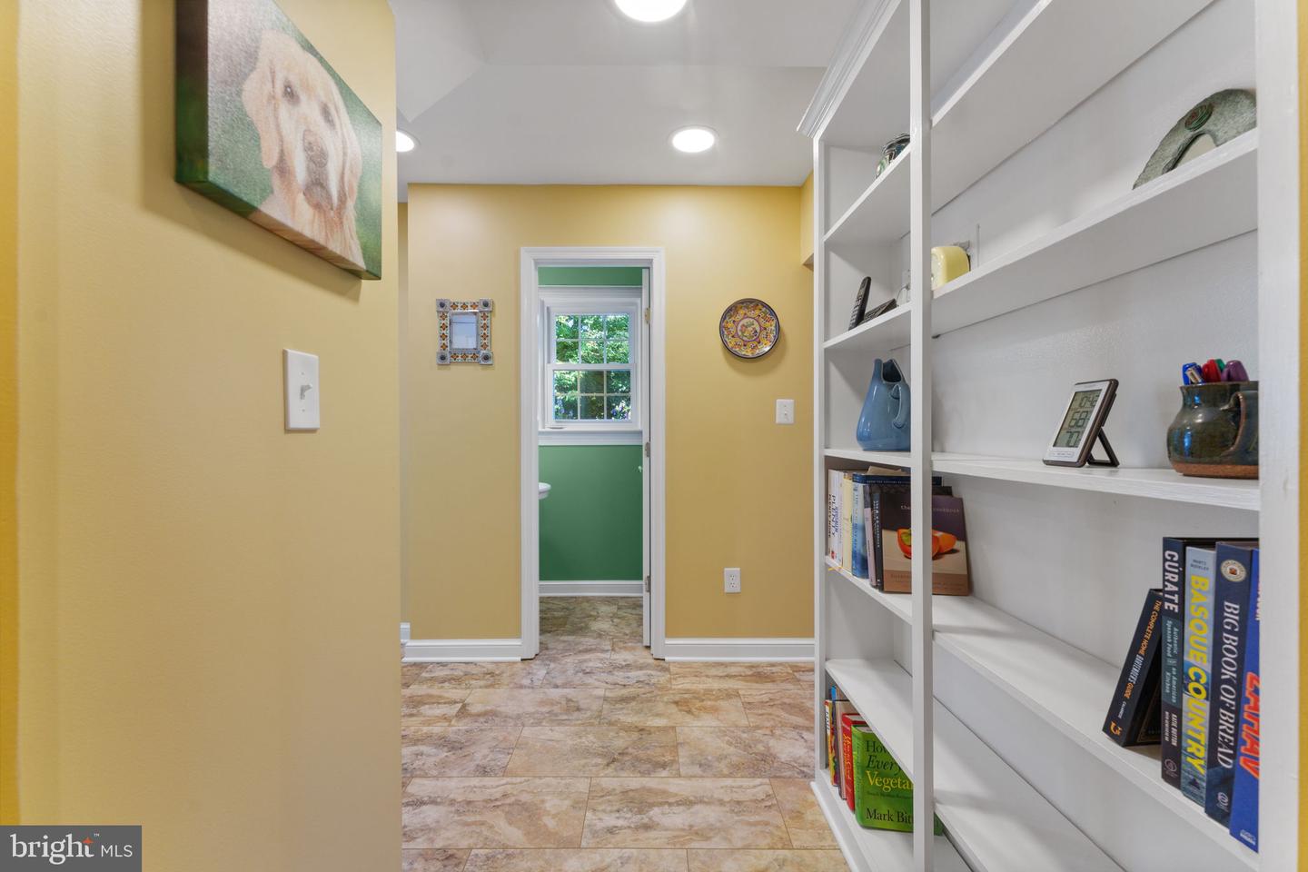 1148 N INGLEWOOD ST, ARLINGTON, Virginia 22205, 3 Bedrooms Bedrooms, ,2 BathroomsBathrooms,Residential,For sale,1148 N INGLEWOOD ST,VAAR2068928 MLS # VAAR2068928