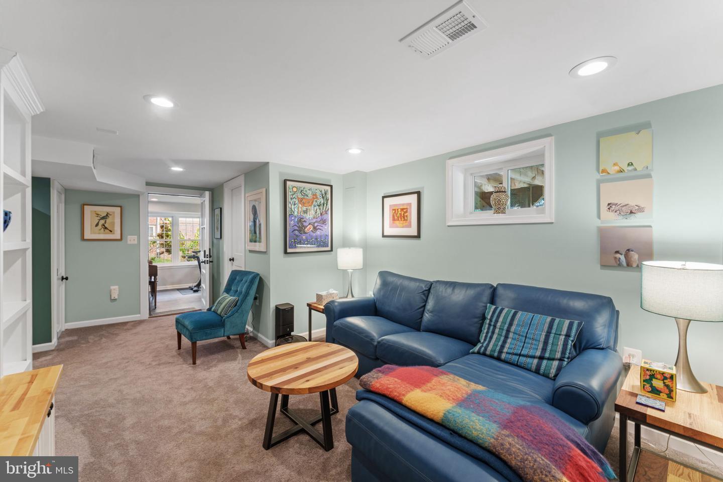 1148 N INGLEWOOD ST, ARLINGTON, Virginia 22205, 3 Bedrooms Bedrooms, ,2 BathroomsBathrooms,Residential,For sale,1148 N INGLEWOOD ST,VAAR2068928 MLS # VAAR2068928