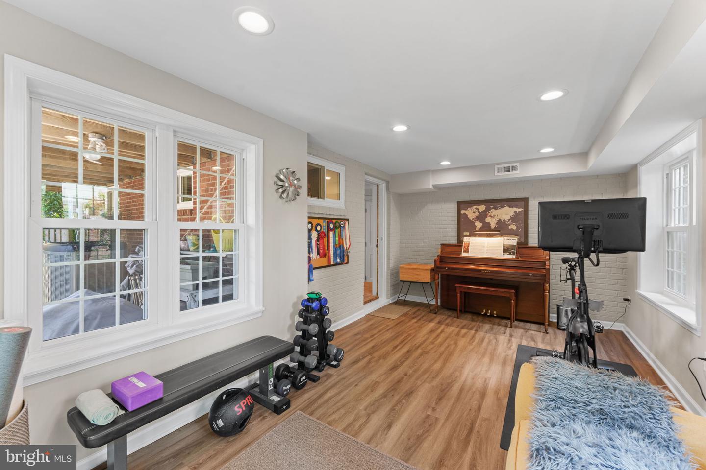 1148 N INGLEWOOD ST, ARLINGTON, Virginia 22205, 3 Bedrooms Bedrooms, ,2 BathroomsBathrooms,Residential,For sale,1148 N INGLEWOOD ST,VAAR2068928 MLS # VAAR2068928