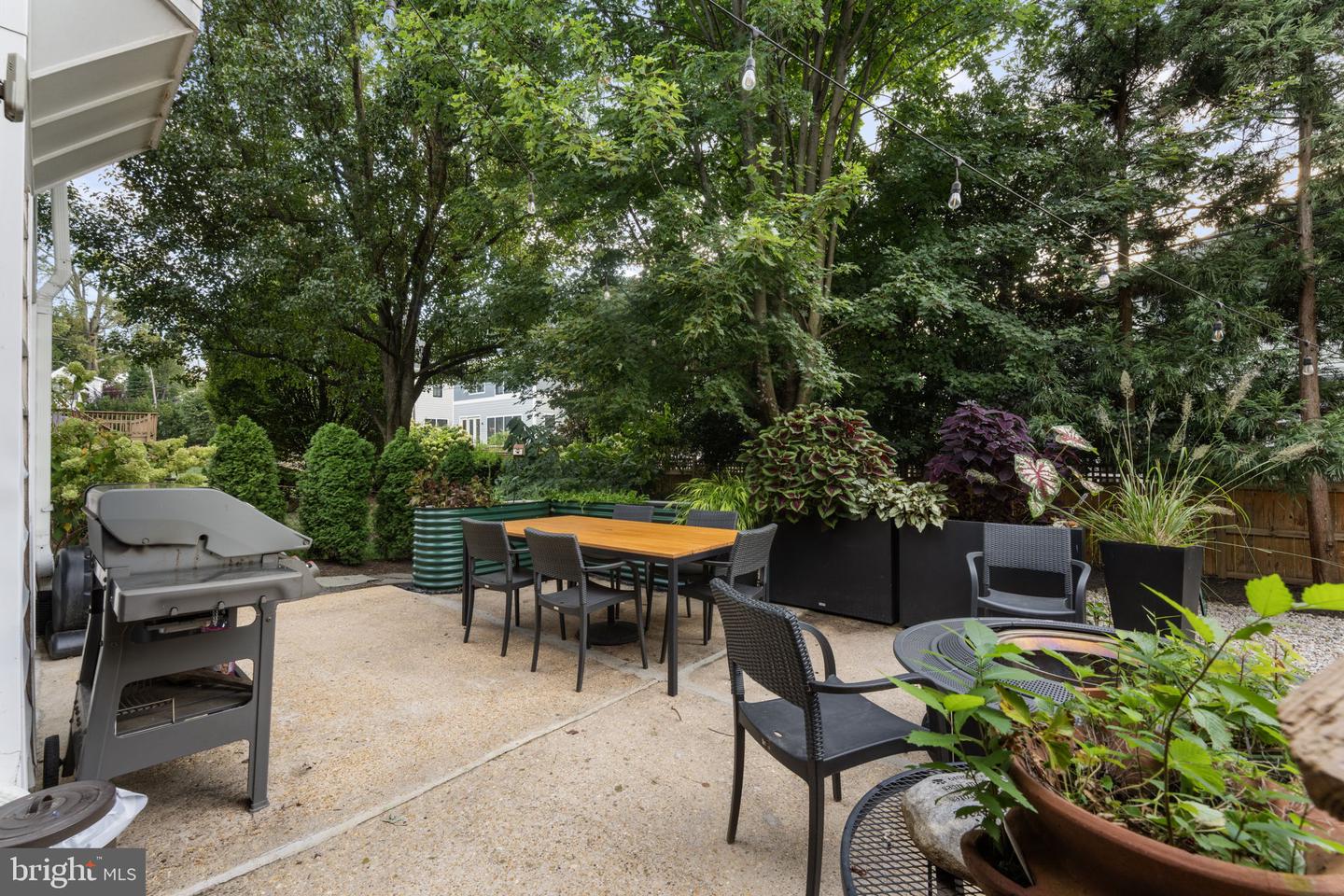 1148 N INGLEWOOD ST, ARLINGTON, Virginia 22205, 3 Bedrooms Bedrooms, ,2 BathroomsBathrooms,Residential,For sale,1148 N INGLEWOOD ST,VAAR2068928 MLS # VAAR2068928