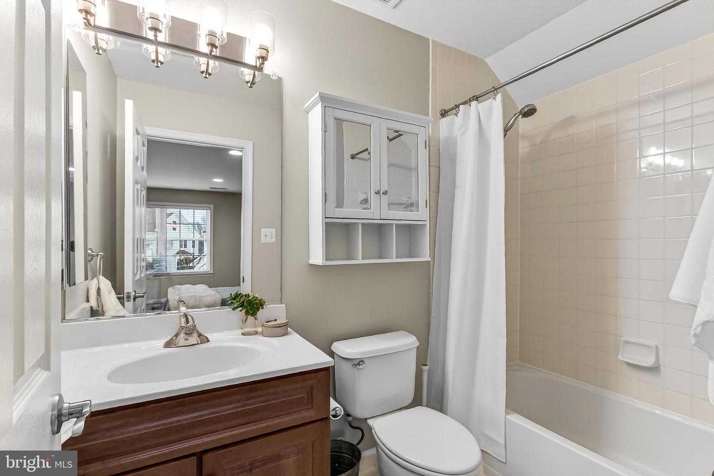 42594 GOOD HOPE LN, BRAMBLETON, Virginia 20148, 6 Bedrooms Bedrooms, ,4 BathroomsBathrooms,Residential,For sale,42594 GOOD HOPE LN,VALO2115958 MLS # VALO2115958