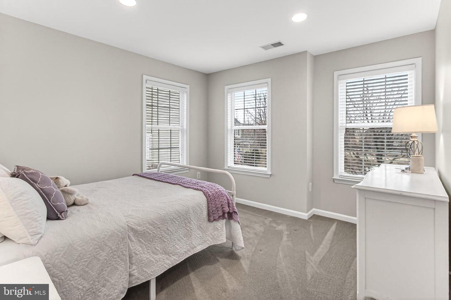 42594 GOOD HOPE LN, BRAMBLETON, Virginia 20148, 6 Bedrooms Bedrooms, ,4 BathroomsBathrooms,Residential,For sale,42594 GOOD HOPE LN,VALO2115958 MLS # VALO2115958