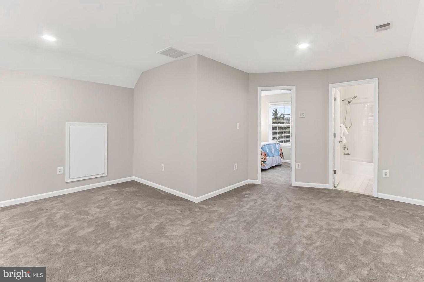 42594 GOOD HOPE LN, BRAMBLETON, Virginia 20148, 6 Bedrooms Bedrooms, ,4 BathroomsBathrooms,Residential,For sale,42594 GOOD HOPE LN,VALO2115958 MLS # VALO2115958