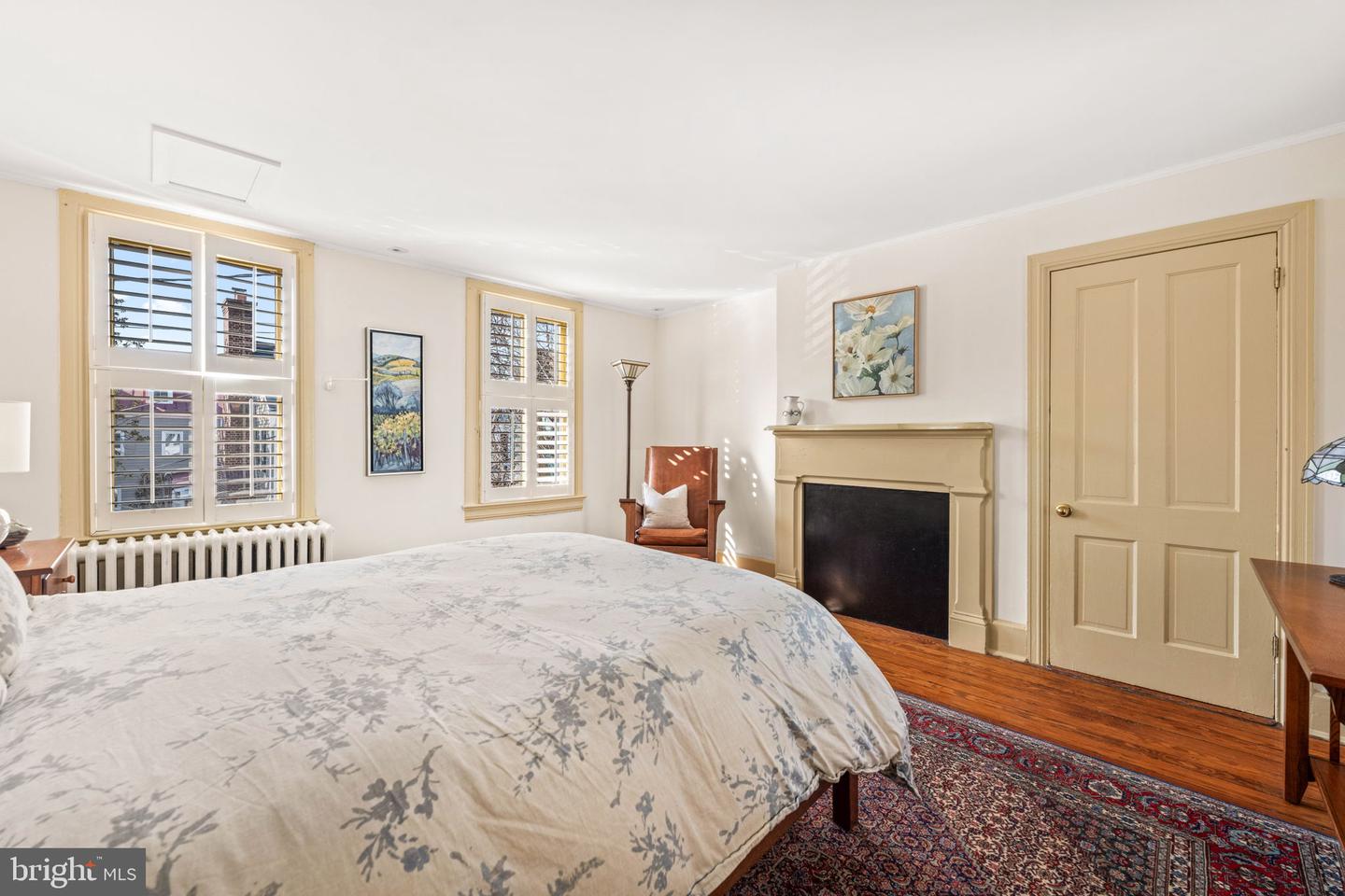 416 S FAIRFAX ST S, ALEXANDRIA, Virginia 22314, 2 Bedrooms Bedrooms, ,1 BathroomBathrooms,Residential,For sale,416 S FAIRFAX ST S,VAAX2054218 MLS # VAAX2054218