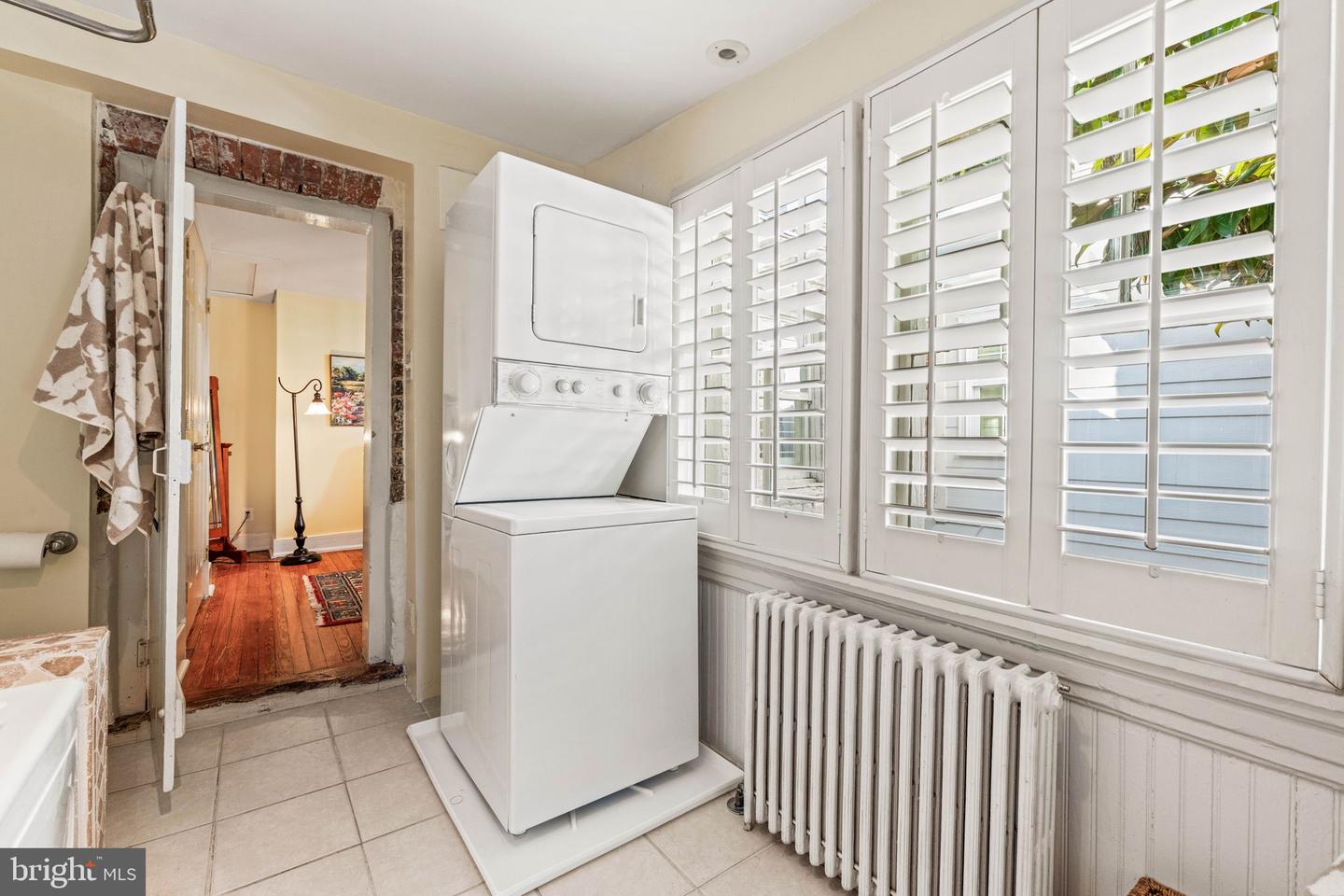 416 S FAIRFAX ST S, ALEXANDRIA, Virginia 22314, 2 Bedrooms Bedrooms, ,1 BathroomBathrooms,Residential,For sale,416 S FAIRFAX ST S,VAAX2054218 MLS # VAAX2054218