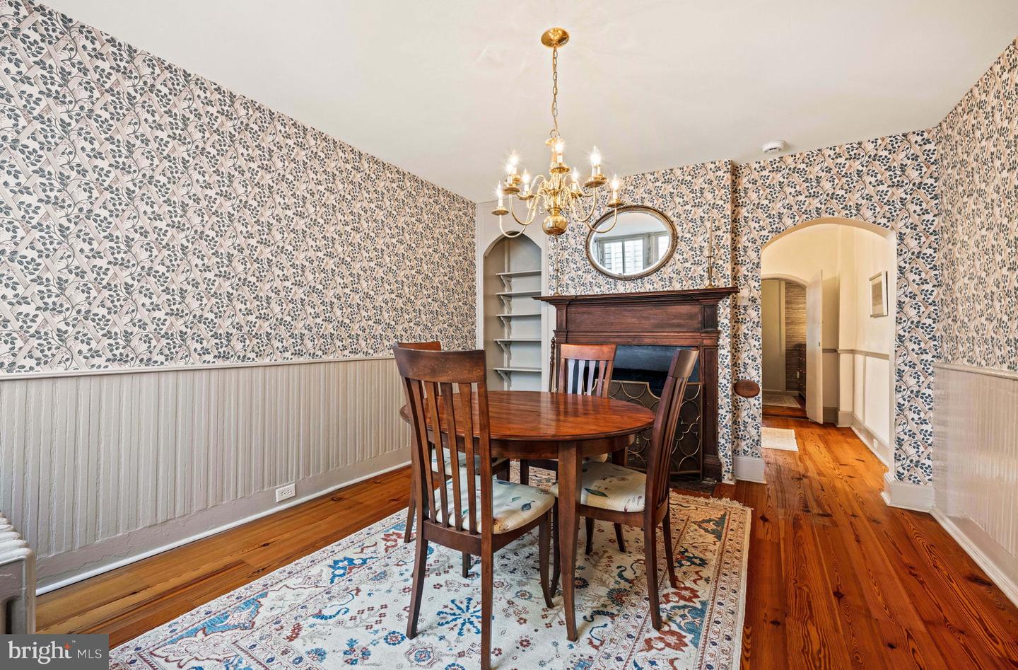 416 S FAIRFAX ST S, ALEXANDRIA, Virginia 22314, 2 Bedrooms Bedrooms, ,1 BathroomBathrooms,Residential,For sale,416 S FAIRFAX ST S,VAAX2054218 MLS # VAAX2054218