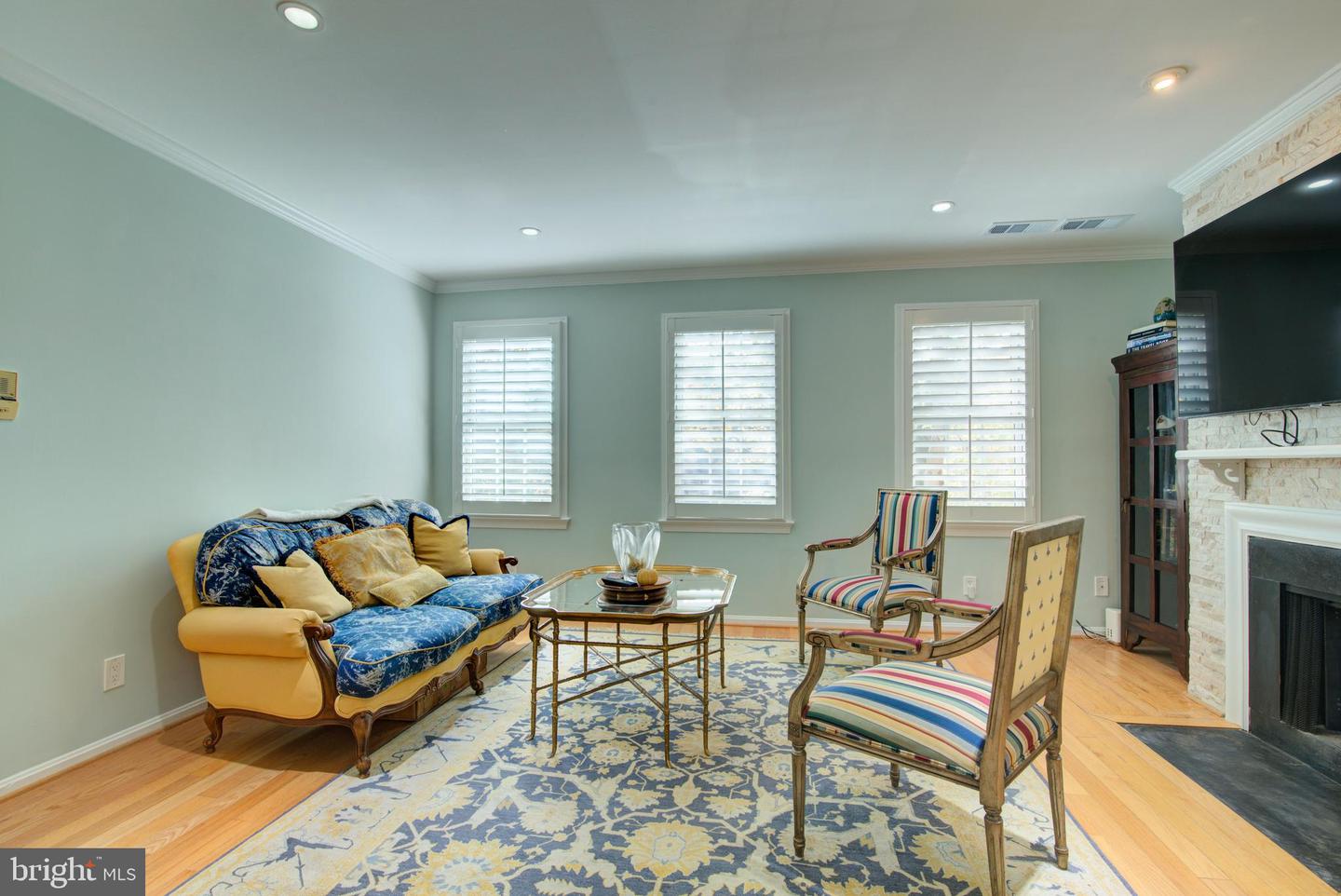 1953 CALVERT ST NW #D, WASHINGTON, District Of Columbia 20009, 1 Bedroom Bedrooms, ,1 BathroomBathrooms,Residential,For sale,1953 CALVERT ST NW #D,DCDC2246384 MLS # DCDC2246384