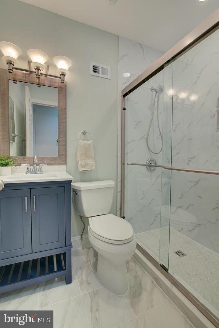 1953 CALVERT ST NW #D, WASHINGTON, District Of Columbia 20009, 1 Bedroom Bedrooms, ,1 BathroomBathrooms,Residential,For sale,1953 CALVERT ST NW #D,DCDC2246384 MLS # DCDC2246384