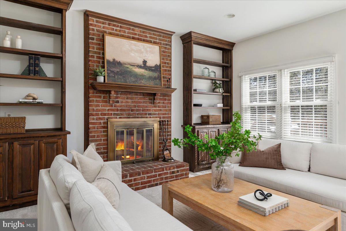 1607 SERENO CT, VIENNA, Virginia 22182, 4 Bedrooms Bedrooms, ,3 BathroomsBathrooms,Residential,For sale,1607 SERENO CT,VAFX2291270 MLS # VAFX2291270