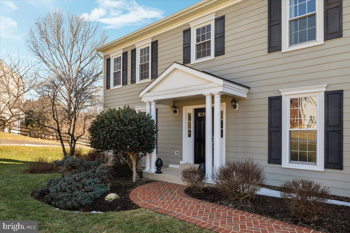 1607 SERENO CT, VIENNA, Virginia 22182, 4 Bedrooms Bedrooms, ,3 BathroomsBathrooms,Residential,For sale,1607 SERENO CT,VAFX2291270 MLS # VAFX2291270