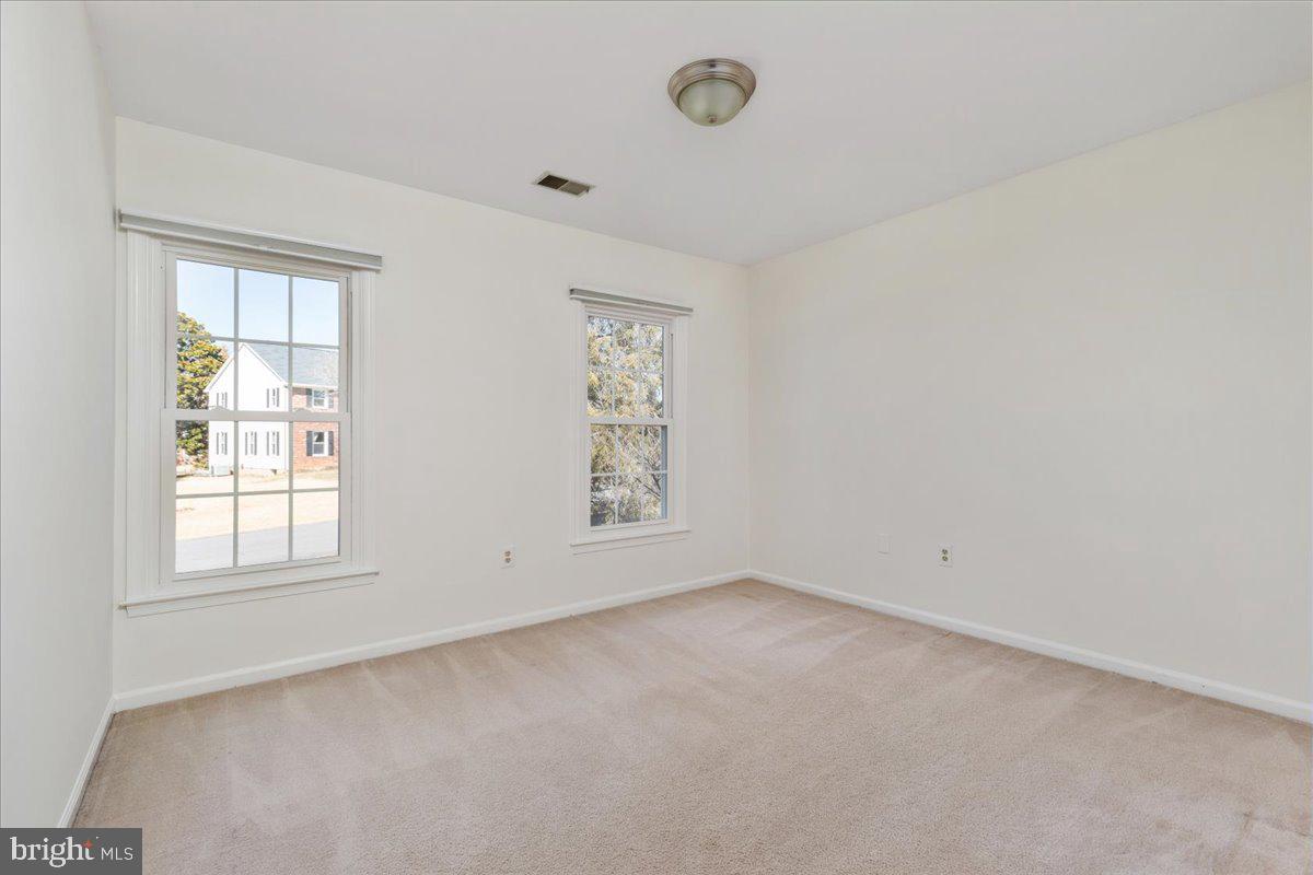 1607 SERENO CT, VIENNA, Virginia 22182, 4 Bedrooms Bedrooms, ,3 BathroomsBathrooms,Residential,For sale,1607 SERENO CT,VAFX2291270 MLS # VAFX2291270