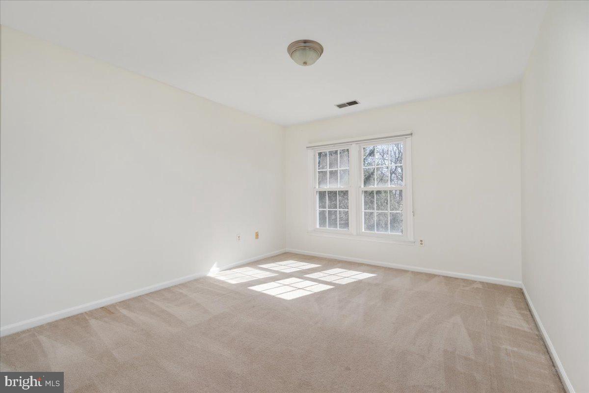 1607 SERENO CT, VIENNA, Virginia 22182, 4 Bedrooms Bedrooms, ,3 BathroomsBathrooms,Residential,For sale,1607 SERENO CT,VAFX2291270 MLS # VAFX2291270