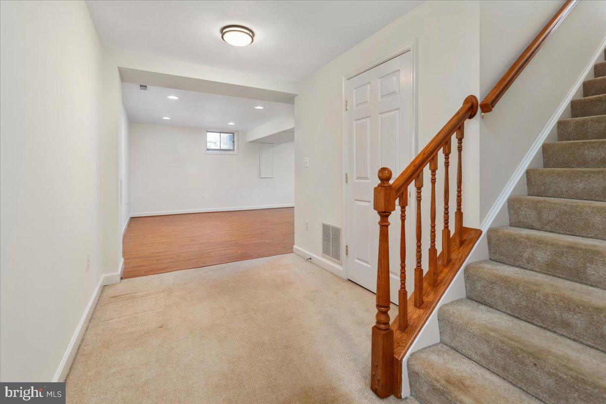 1607 SERENO CT, VIENNA, Virginia 22182, 4 Bedrooms Bedrooms, ,3 BathroomsBathrooms,Residential,For sale,1607 SERENO CT,VAFX2291270 MLS # VAFX2291270