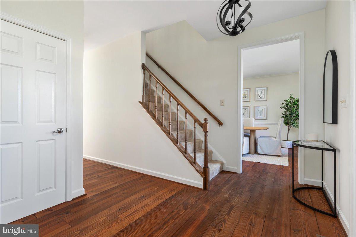 1607 SERENO CT, VIENNA, Virginia 22182, 4 Bedrooms Bedrooms, ,3 BathroomsBathrooms,Residential,For sale,1607 SERENO CT,VAFX2291270 MLS # VAFX2291270