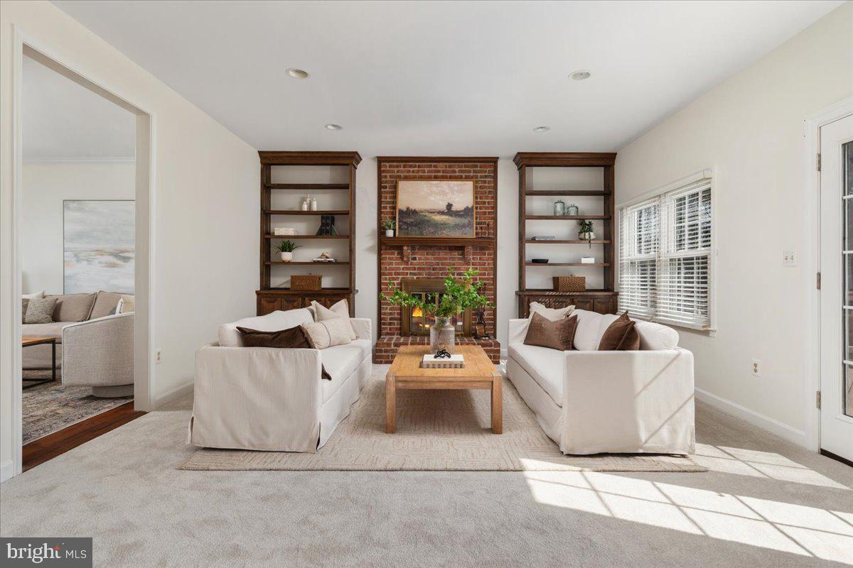 1607 SERENO CT, VIENNA, Virginia 22182, 4 Bedrooms Bedrooms, ,3 BathroomsBathrooms,Residential,For sale,1607 SERENO CT,VAFX2291270 MLS # VAFX2291270